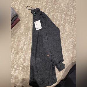 Roots Jules long-sleeve shirt size small. NEW WITH TAGS